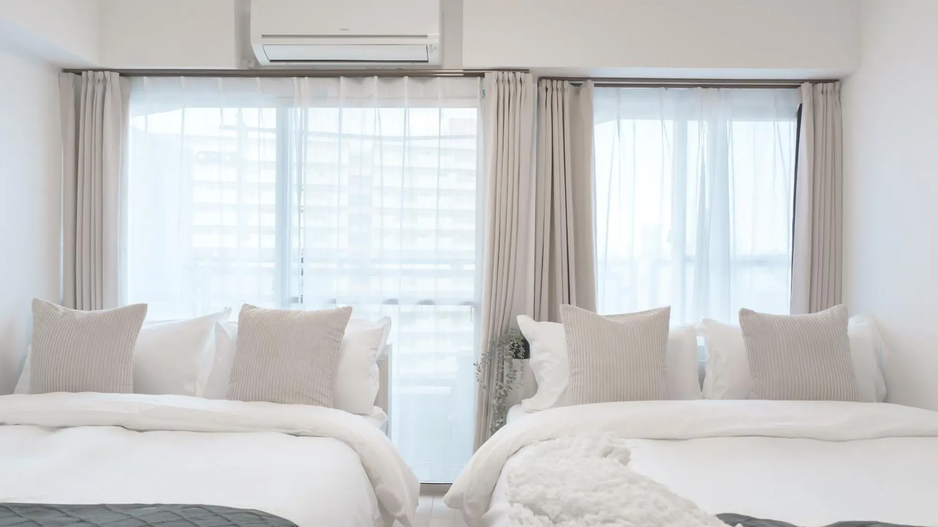 Apartamento 1 Minute From Higashi-Shinjuku Station Large Living Room Tokio Japón