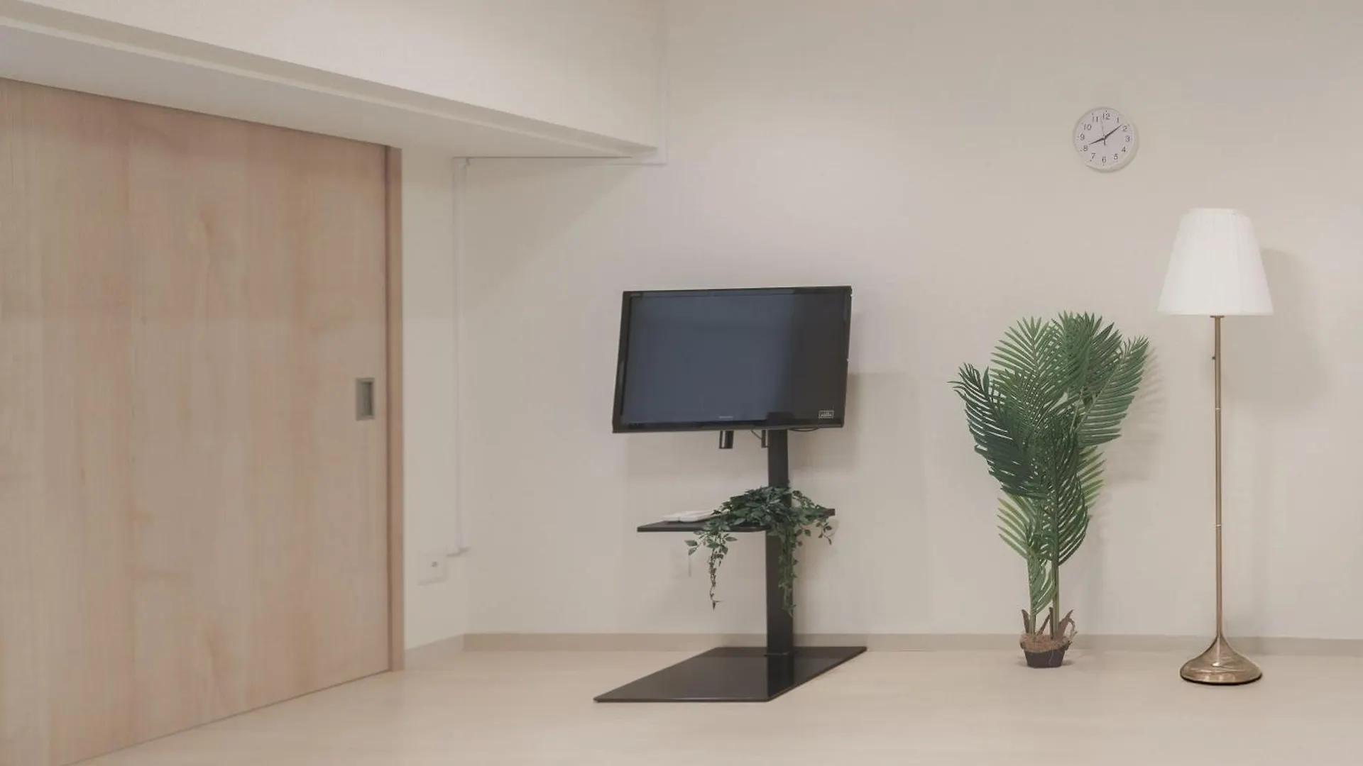 1 Minute From Higashi-Shinjuku Station Large Living Room Tóquio 0*,