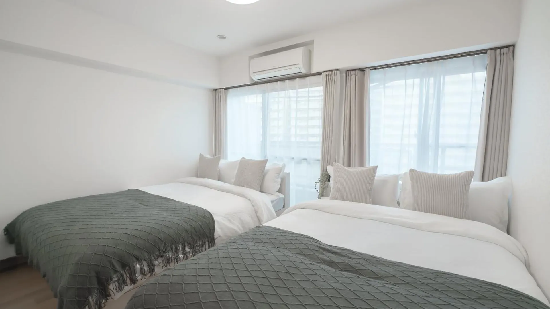 1 Minute From Higashi-Shinjuku Station Large Living Room Tóquio